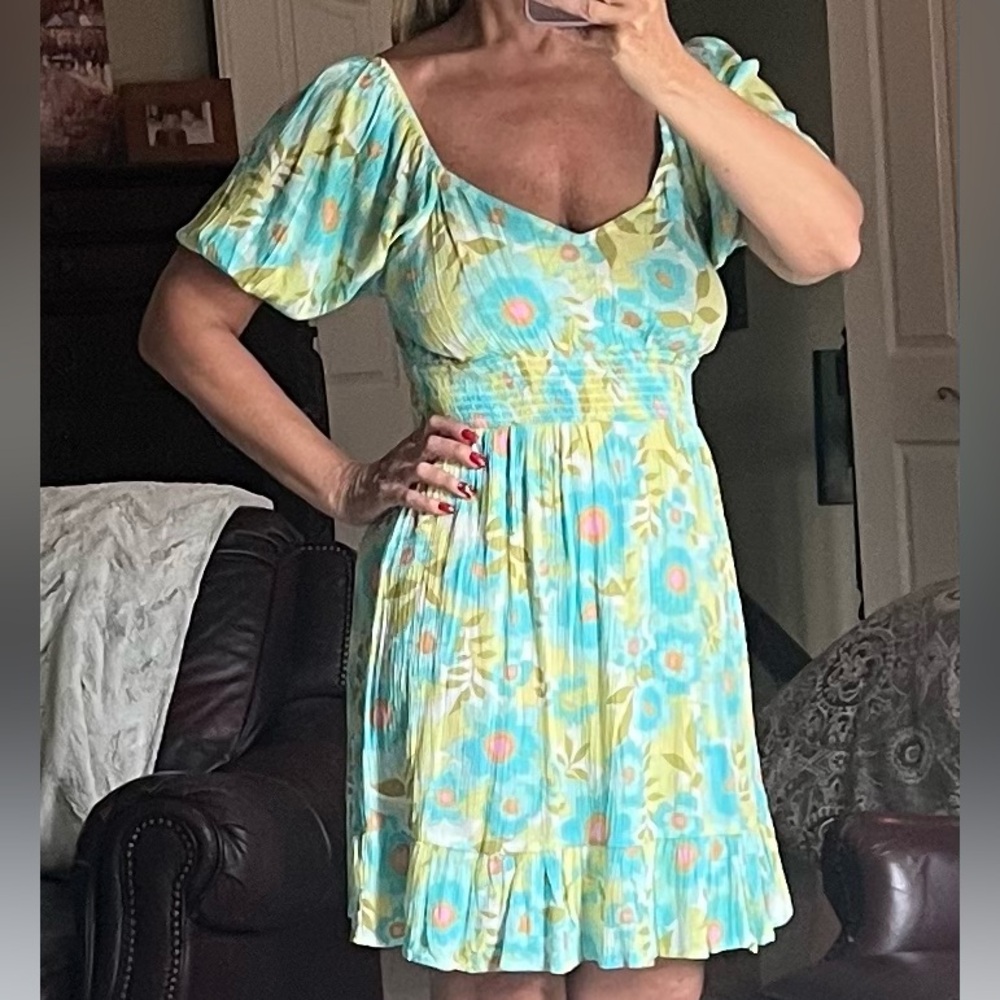Billabong Floral Mini Dress, worn once, large